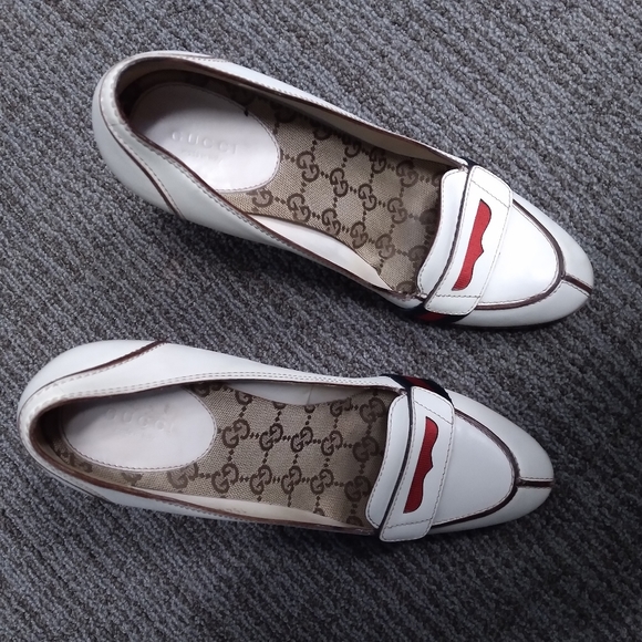 GUCCI WHITE LEATHER SHERRY LINE HEELS - Picture 8 of 9